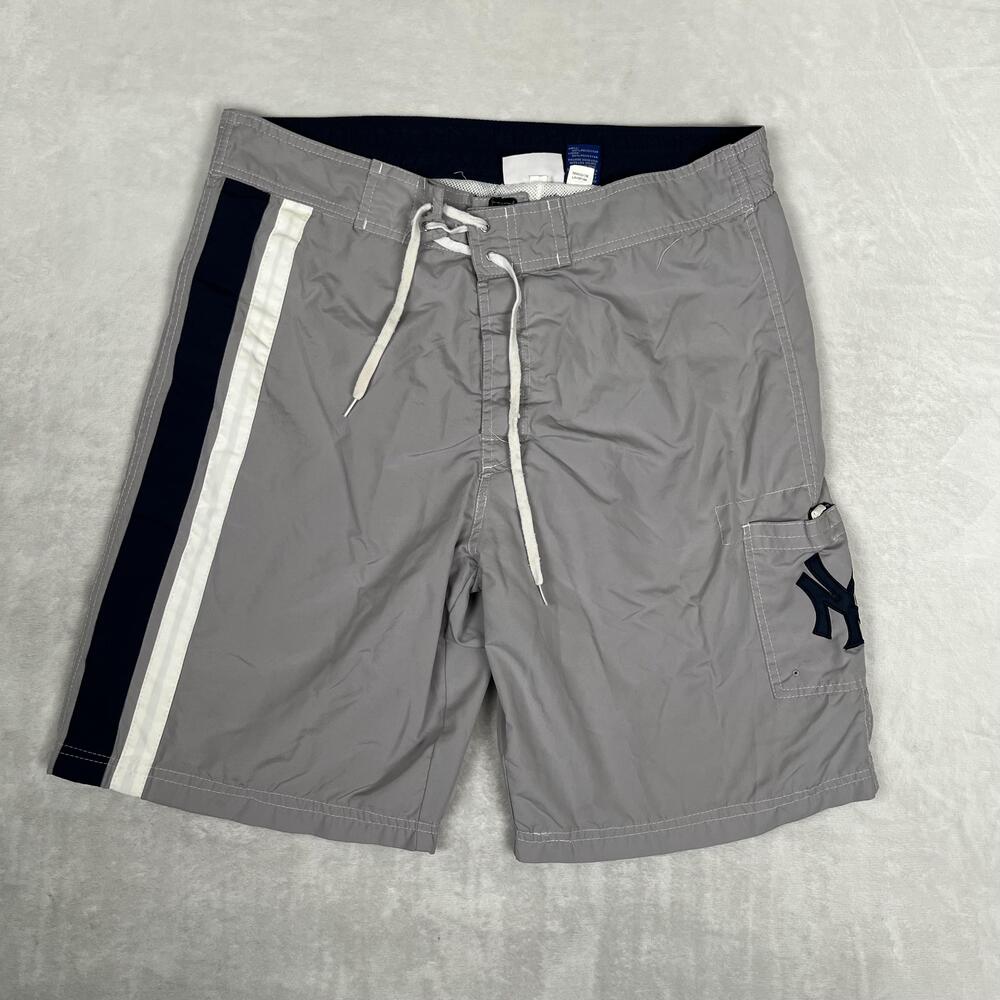 New York Yankees Shorts Mens Large Gray MLB Baseball Swim Genuine Merchandise
